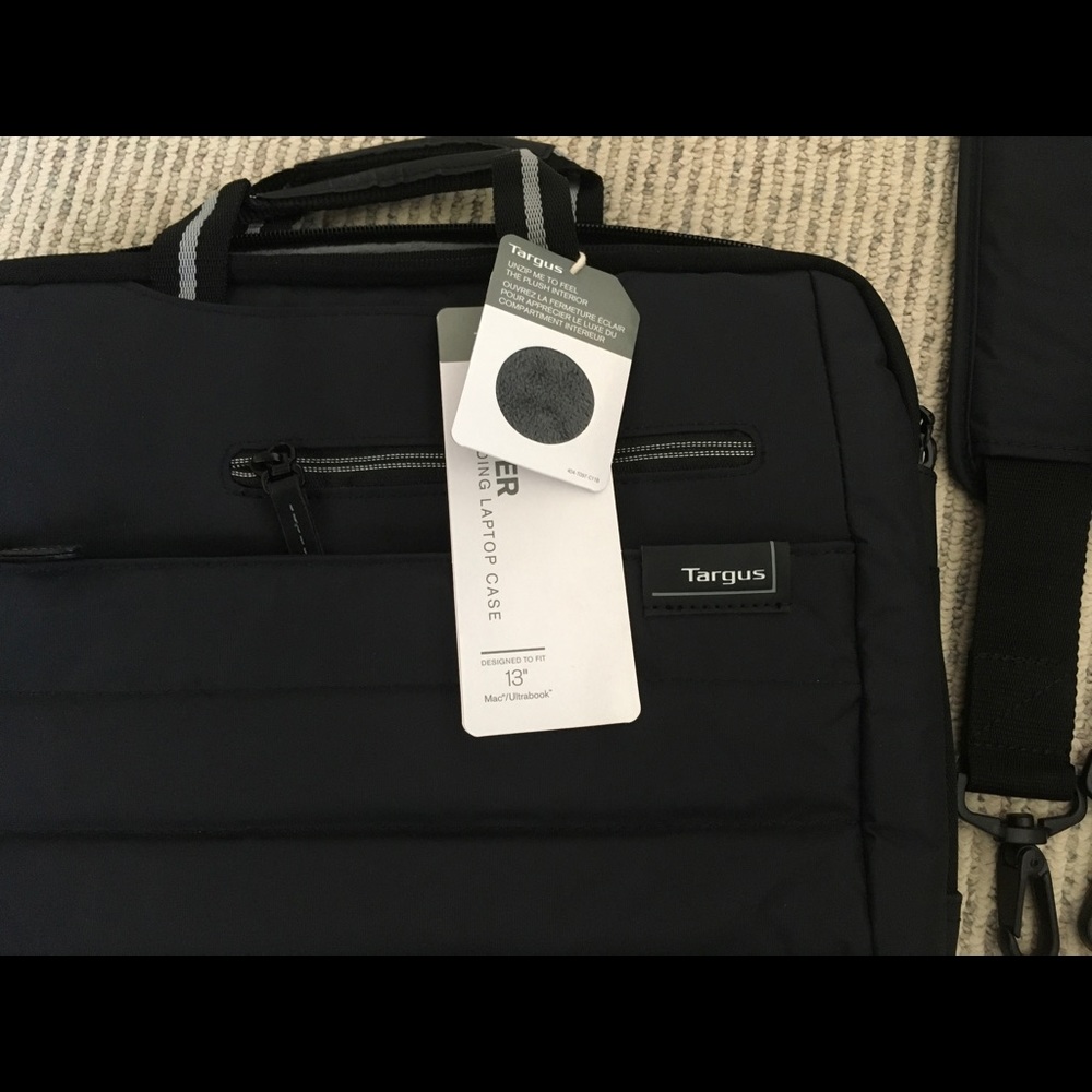 TARGUS new laptop 13” bag - Picture 2 of 3